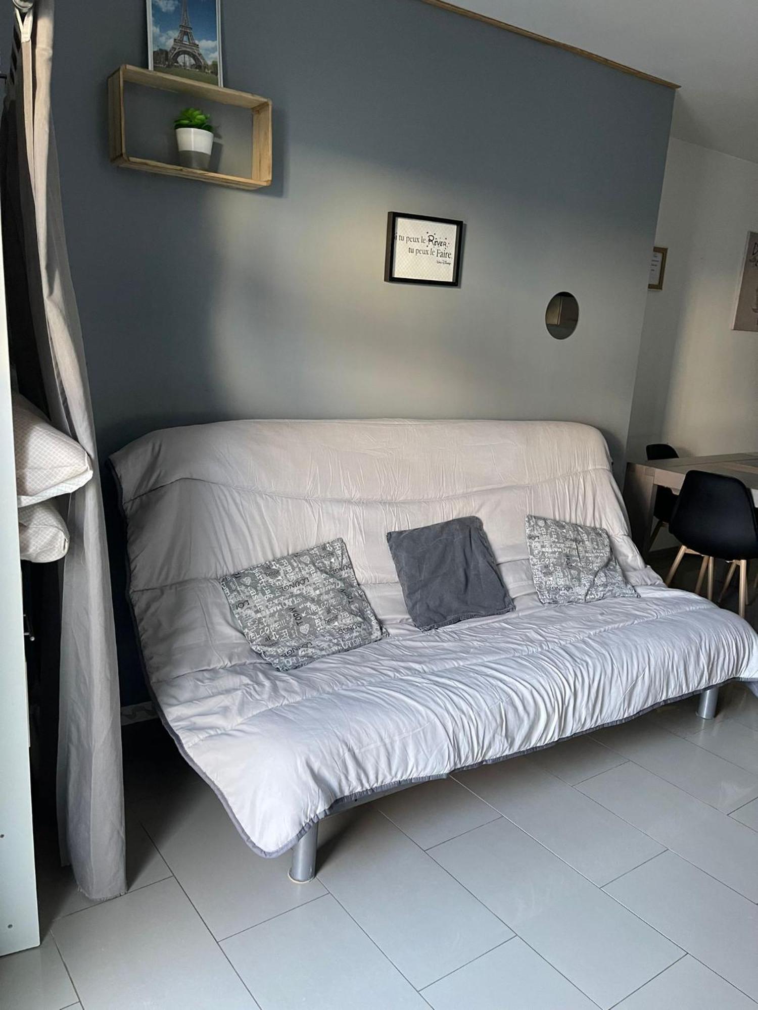 Appartement Villiers Sur Morin Proche De Disneyland Villiers-sur-Morin Exterior foto