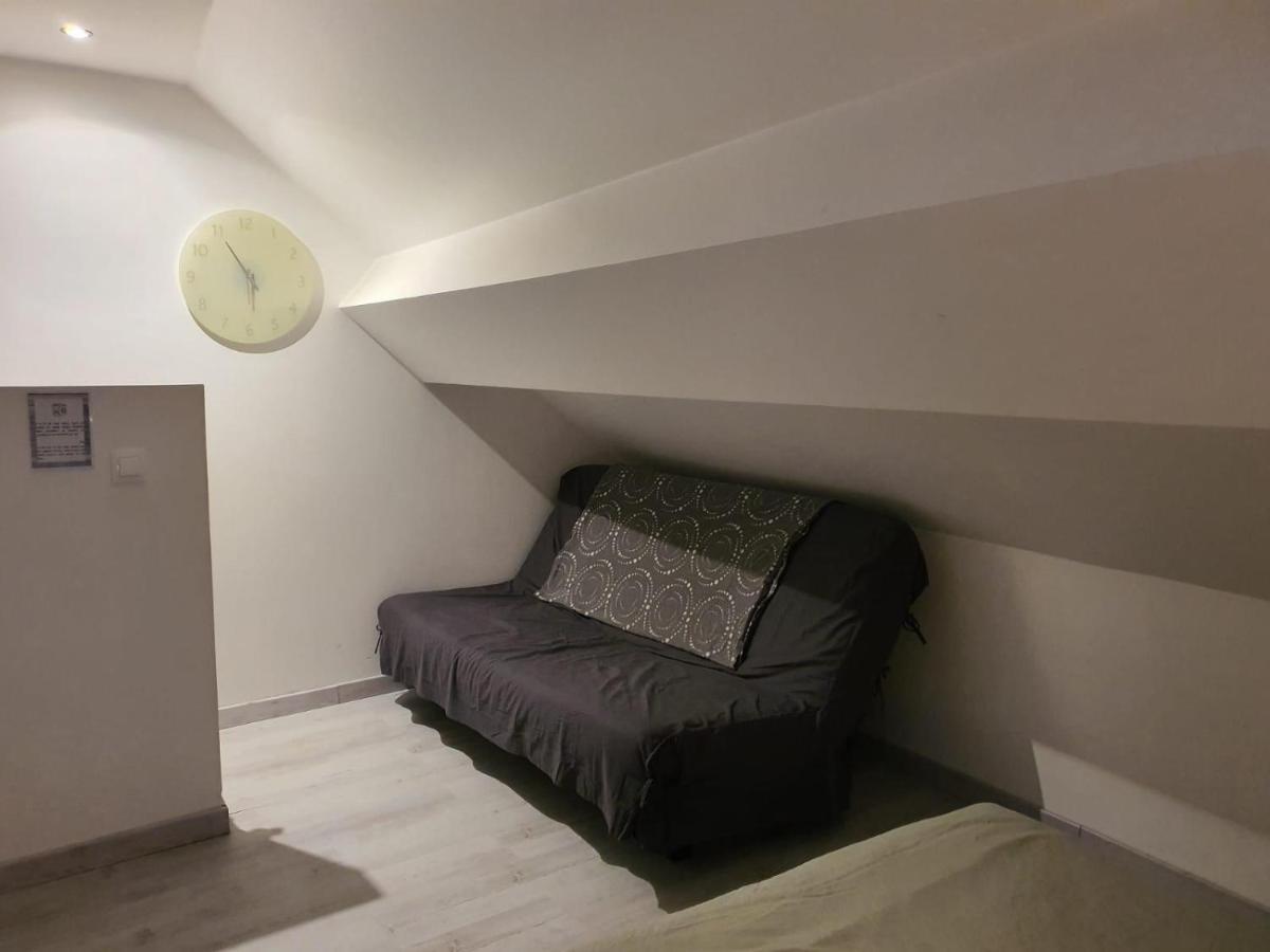 Appartement Villiers Sur Morin Proche De Disneyland Villiers-sur-Morin Exterior foto